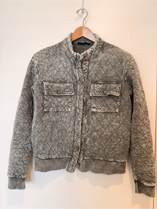 Jane and Delancey Jackets & Blazers - Jane + Delancey Quilted Gray Jacket with Patch Pockets small